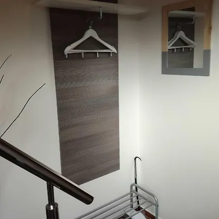 Ji Apartment